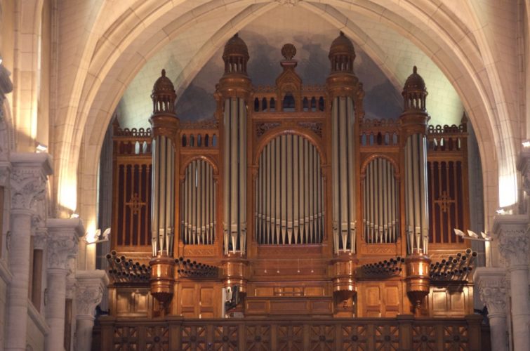 Grand orgue de Saint Pierre de Neuilly.
